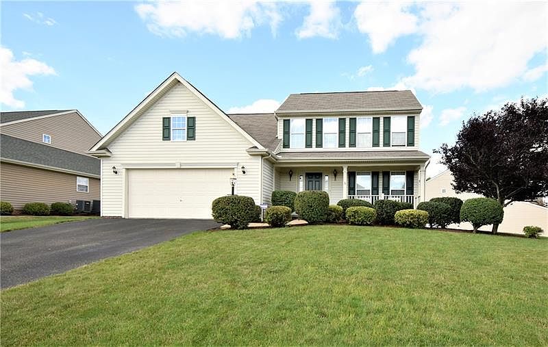 1st image of 12741 Thoroughbred Dr