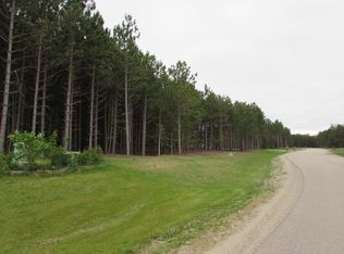 Hoganwood Circle, Sobieski, WI 54141