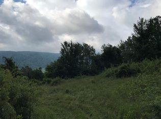 Heralds Ln, Tazewell, VA 24651