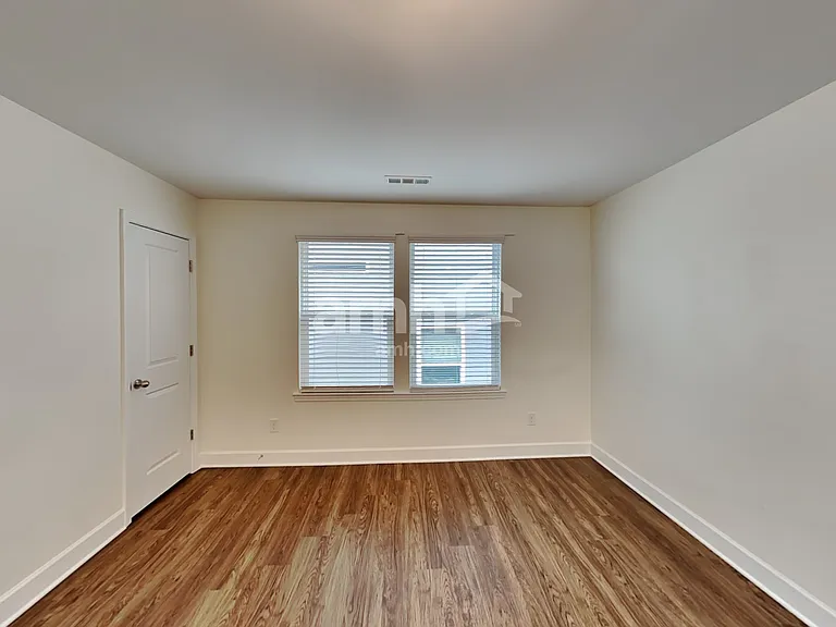 5079 Trailwater Dr — Photo 15