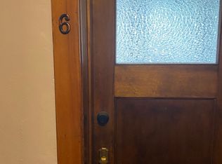 402 S 6th St #6, Grand Forks, ND 58201