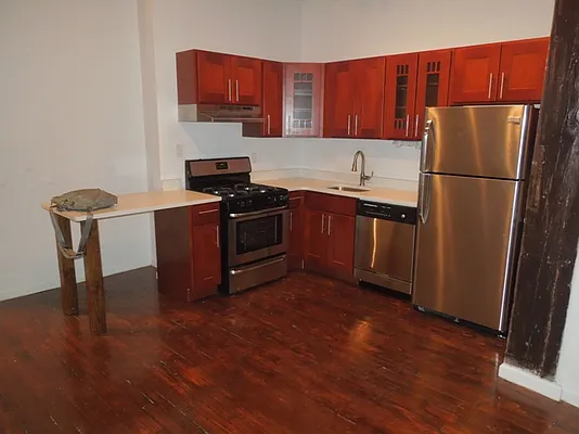 Rented by 5 Boro Realty Corp | media 78