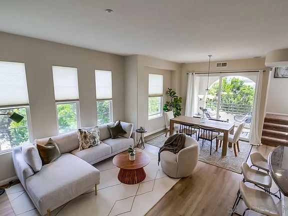 5th image of 2764 Escala Cir