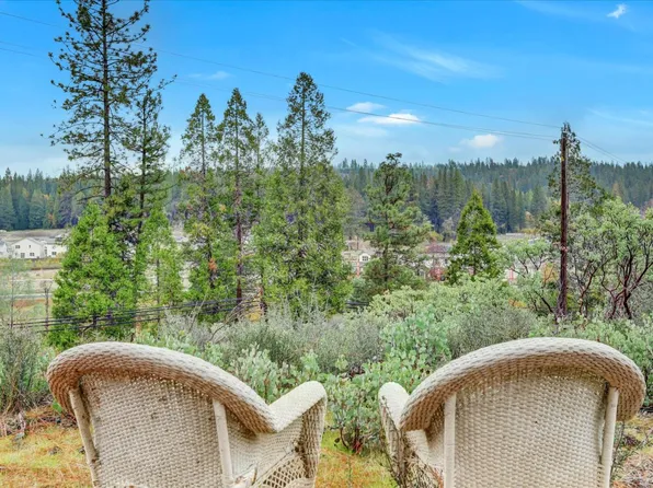 1349 Idaho Maryland Rd, Grass Valley, CA 95945