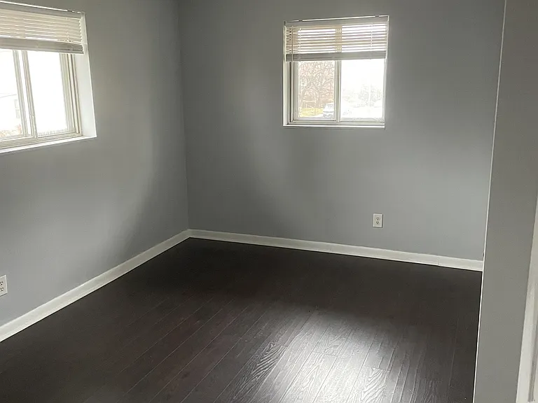 1303 Chardon Ct #C — Photo 5
