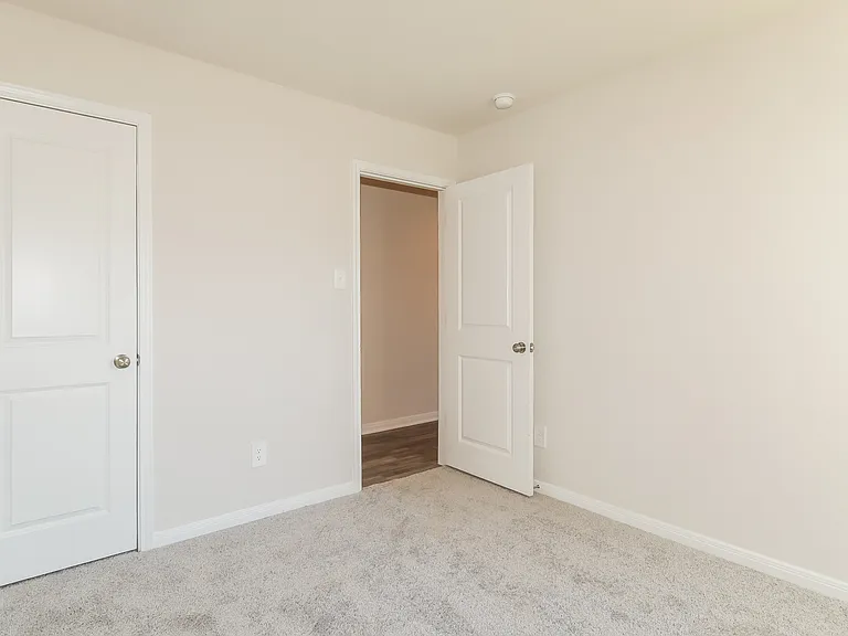 14208 Harlequine Dr — Photo 12