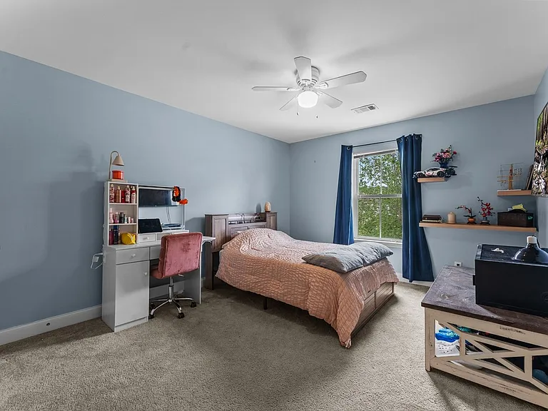 108 Saratoga Dr — Photo 24