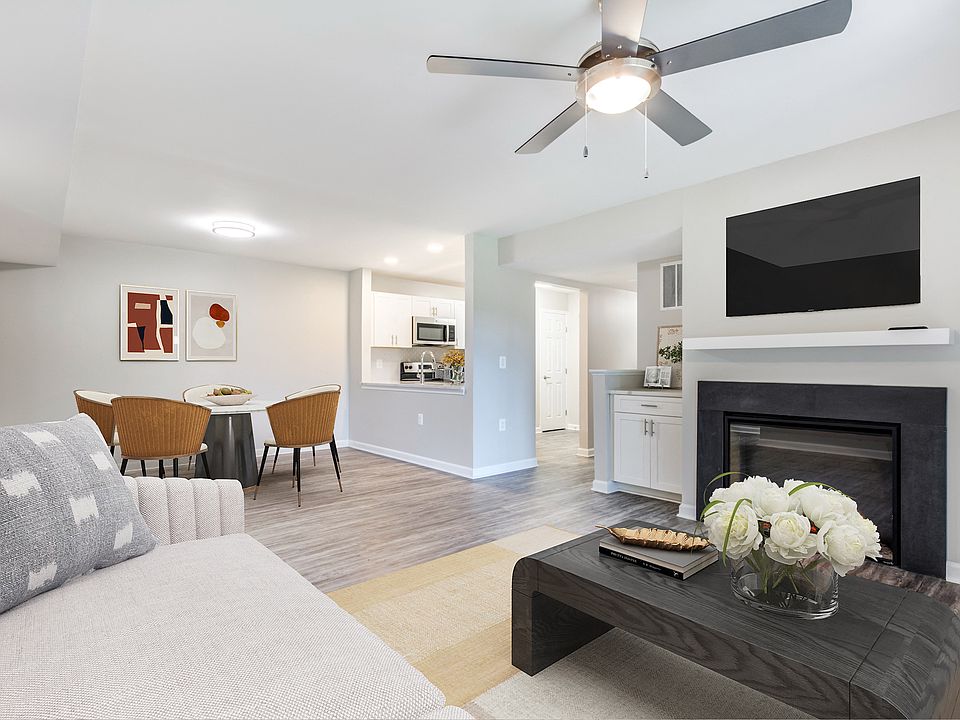 Living Room and Dining Room Chase Heritage