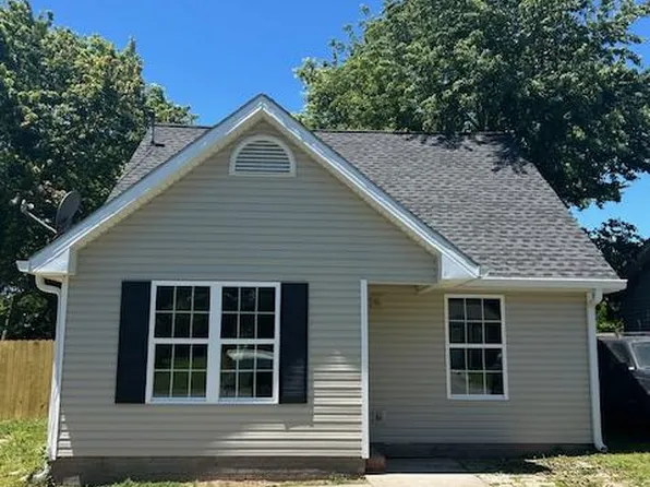 621 Colonette Dr, Hopkinsville, KY 42240