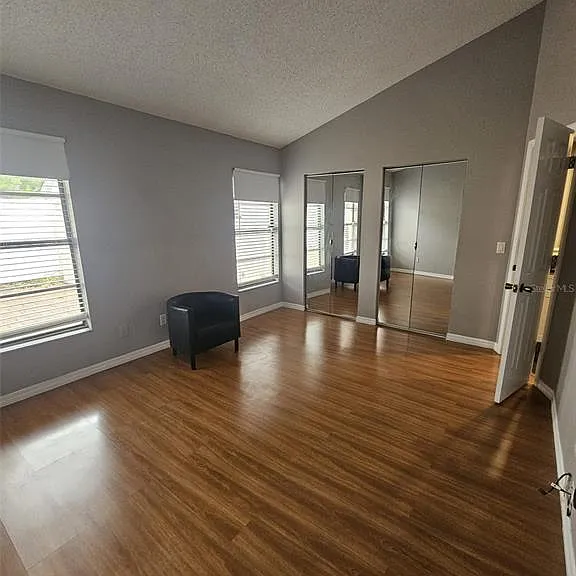 12718 Trowbridge Ln — Photo 6