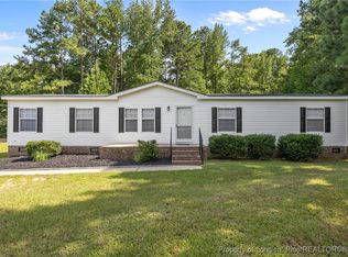 2526 Gainey Rd, Fayetteville, NC 28306