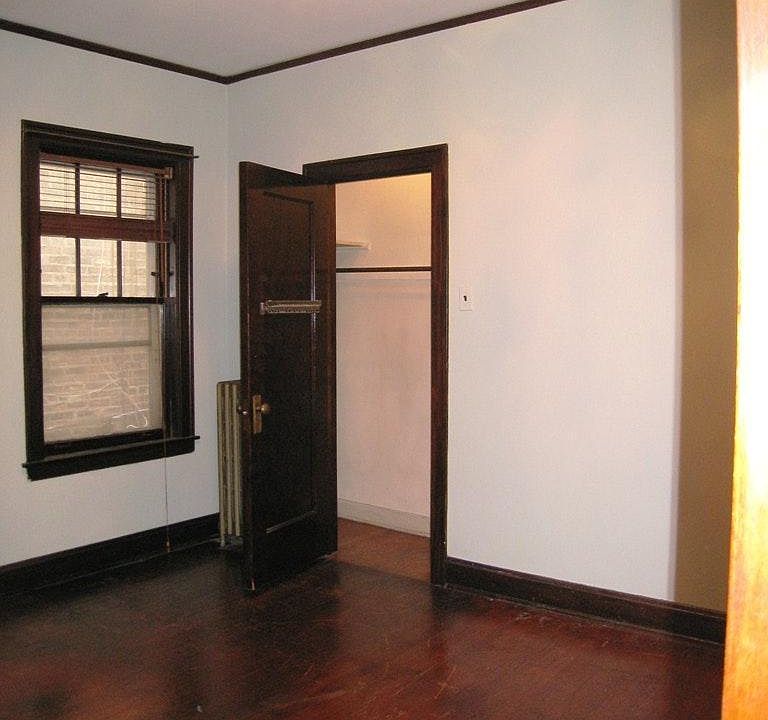 Bedroom 1_2