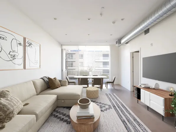 5701 Melrose Ave #204, Los Angeles, CA 90038