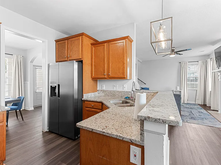 309 Raleigh Dr — Photo 32