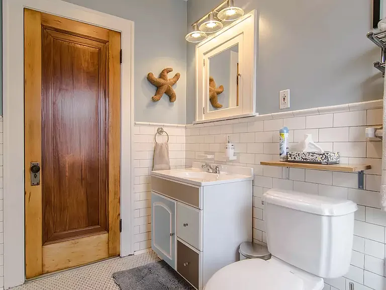 1551 Maple Rd — Photo 5