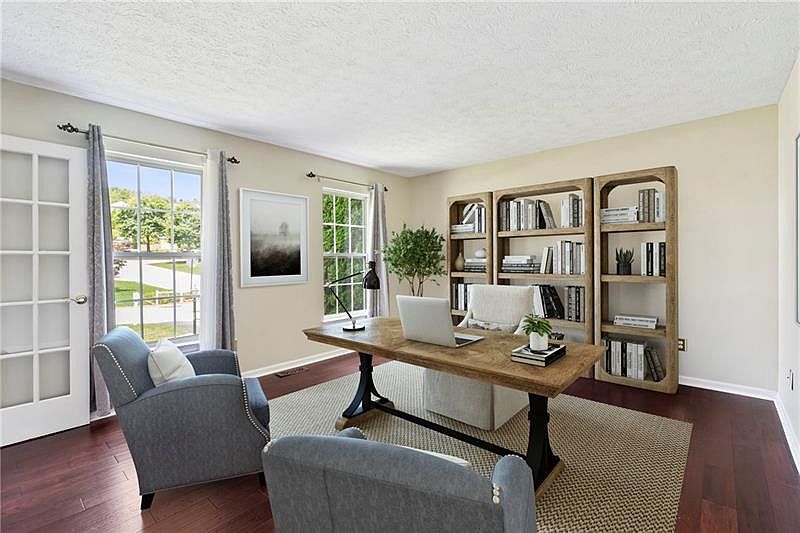 915 Castlegate Cir, Greensburg, PA 15601 Zillow