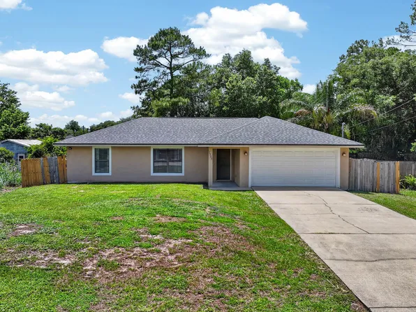 1520 3rd Ave, Deland, FL 32724