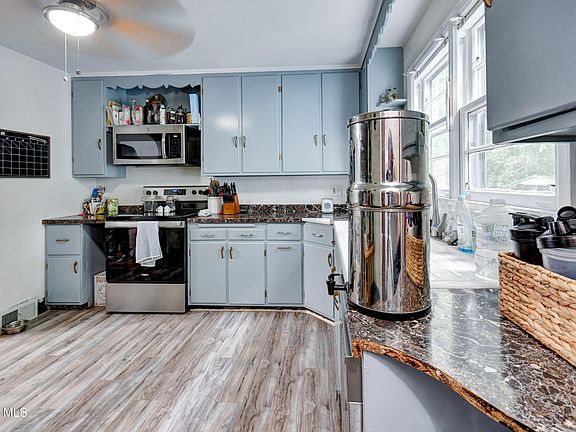 5th image of 195 Northampton Road