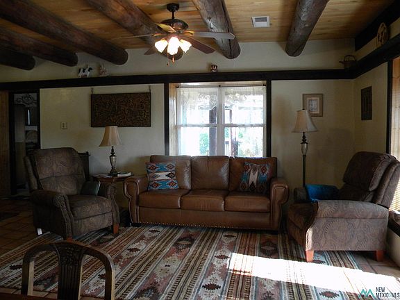 4th image of 1385 River Rd