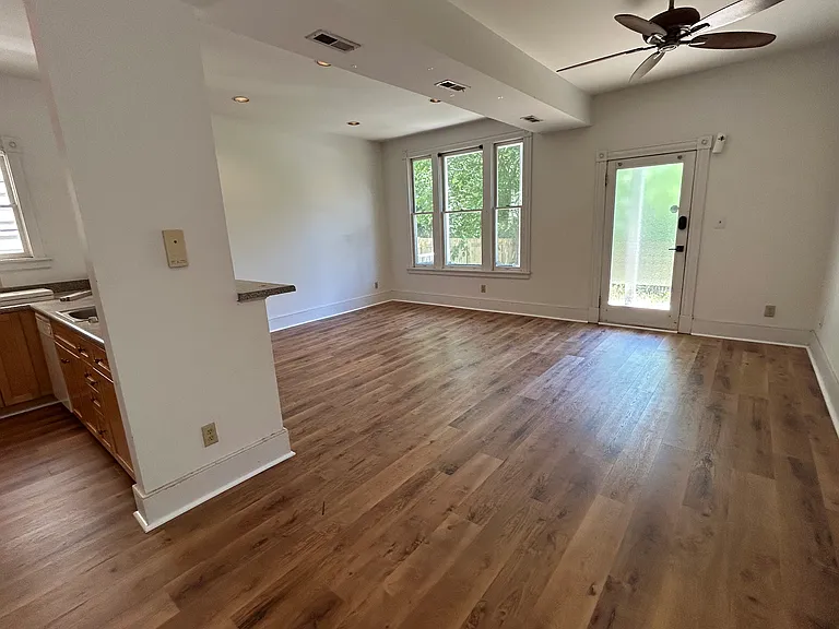 3509 E Clay St #1 — Photo 11