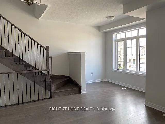 4 bed, $3,600 — Photo 4