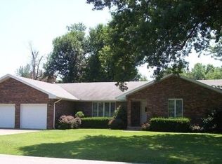 407 E 4th St, Lamar, MO 64759