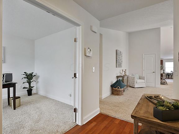 5th image of 5971 Poplar Ridge Dr #39
