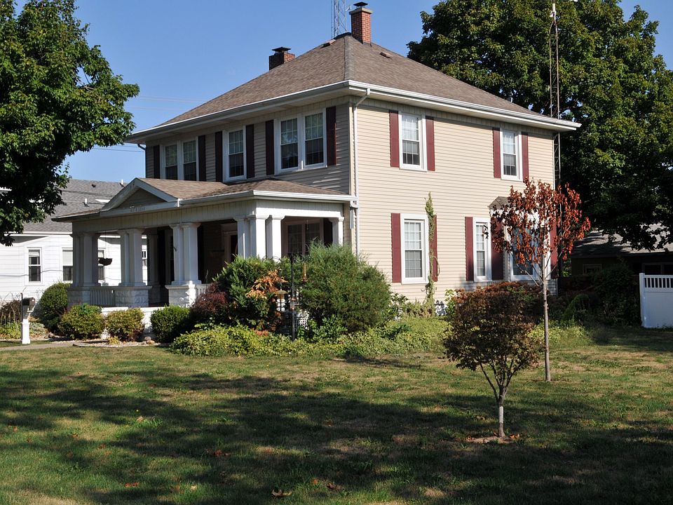 PROFESSIONALLY LANDSCAPED