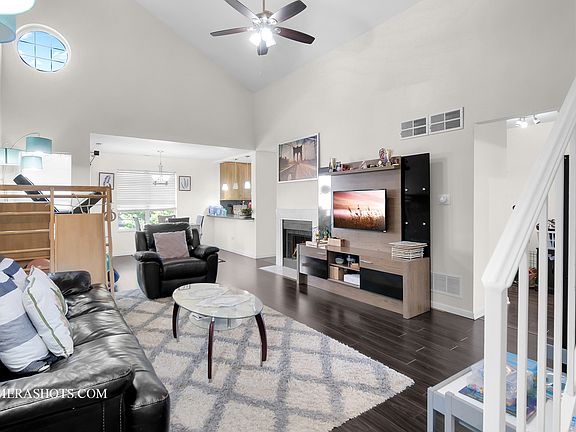 4th image of 80 Kristin Cir APT 3