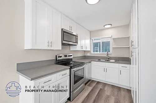 Floor plan Studio - 517 N. Juanita Ave.