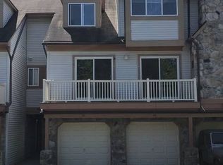 48 Woods Edge Dr, Succasunna, NJ