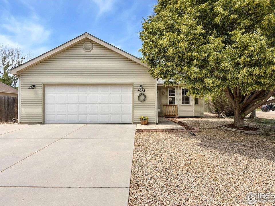 1st image of 1012 Valley Dr