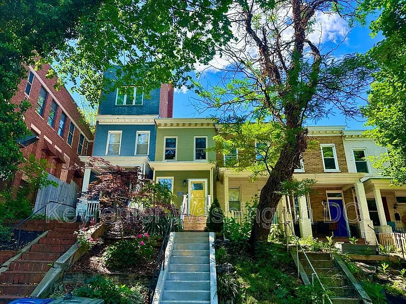 55 Todd Pl NE #NE