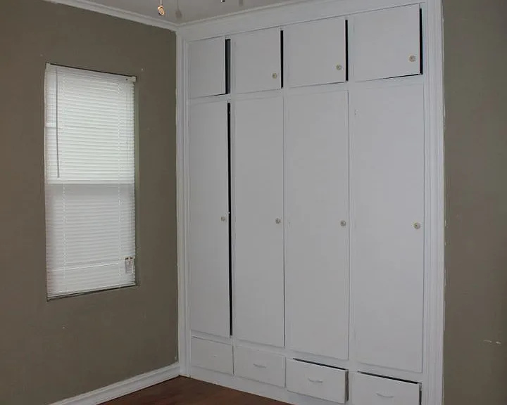 209 W Douglas Dr — Photo 9