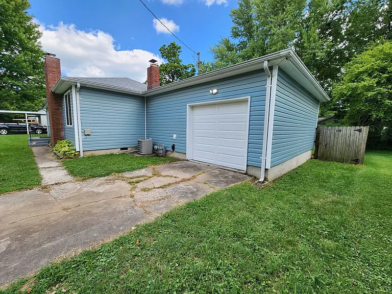 1630 E Page St — Photo 3