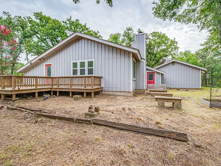 2233 Wood Hollow Rd — Photo 38
