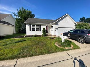 105 Peachtree Ln, Painesville, OH 44077