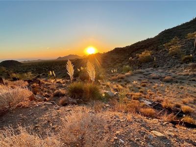 5937 E Box Canyon Dr, Yucca, AZ, 86438
