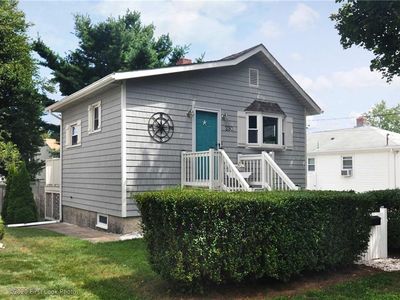 230 Norton St, Riverside, RI, 02915