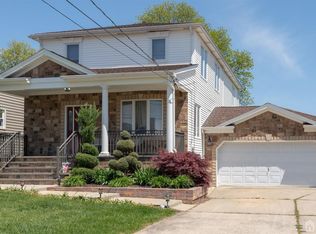 756 Harrell Ave, Woodbridge, NJ 07095