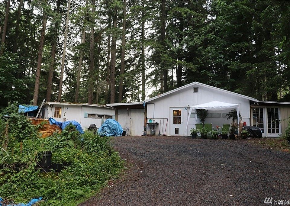 1st image of 18610 Larch Way
