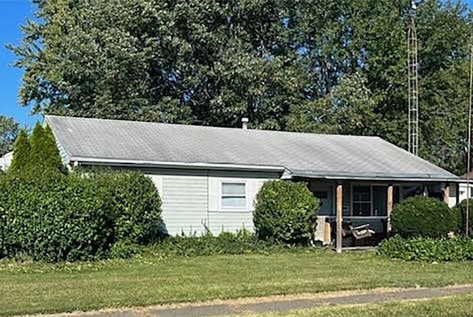 2nd image of 2207 Martha Ave NE