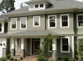 4604 N Carlin Springs Rd, Arlington, VA 22203