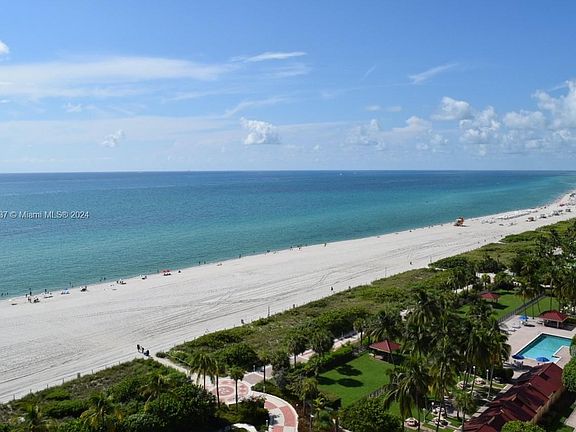4th image of 2625 Collins Ave APT 1606