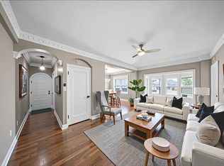 309 Emanuel Cleaver Ii Blvd APT 704, Kansas City, MO 64112