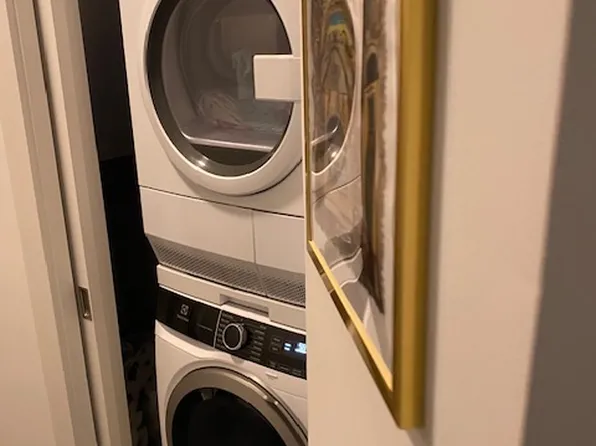 21-41 71st Street image 5 of 31