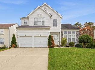 30 Imperial Dr, Egg Harbor Township, NJ 08234