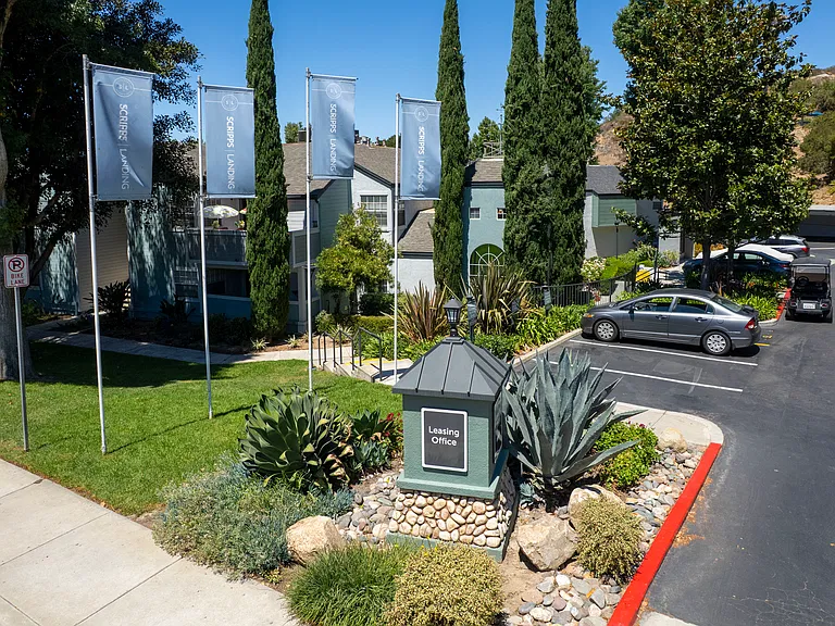 Scripps Landing Apartment Homes — Photo 30