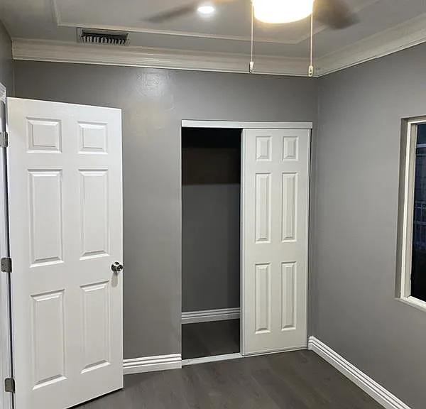 2926 Jeffries Ave — Photo 14