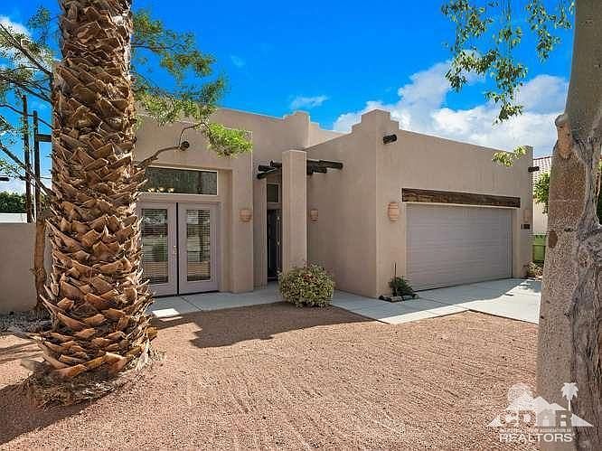 1st image of 51800 Avenida Obregon